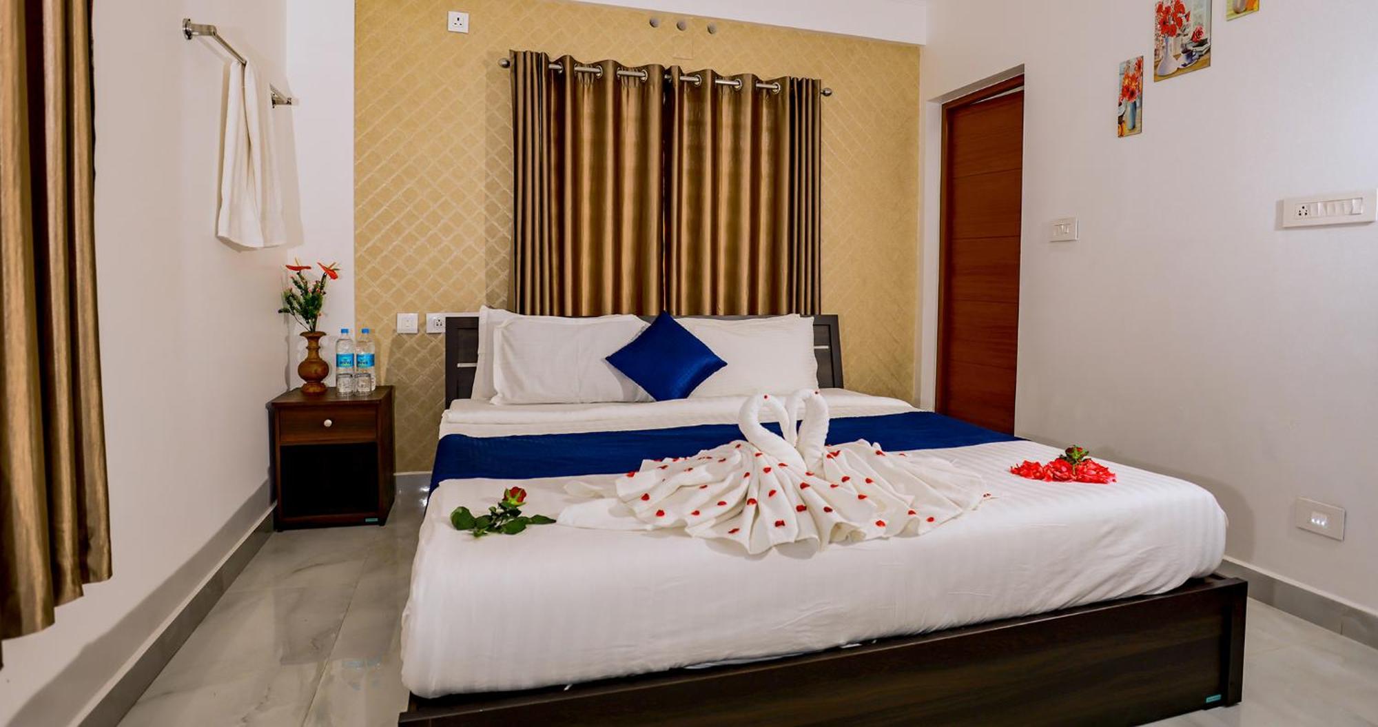 Bed and Breakfast Bhrs Residency Муннар Экстерьер фото