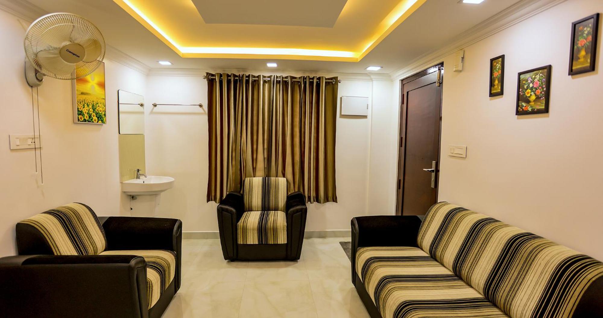 Bed and Breakfast Bhrs Residency Муннар Экстерьер фото